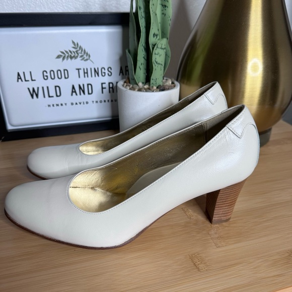 Taryn Rose Cream All Leather Block Heel Pumps Size Euro 39.5 Us 9 - Picture 15 of 16